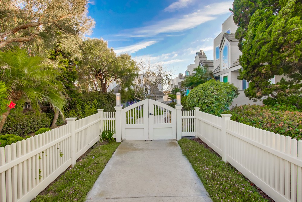 Virtual tour photo 38 of 47 for 4863 Orchard Ave