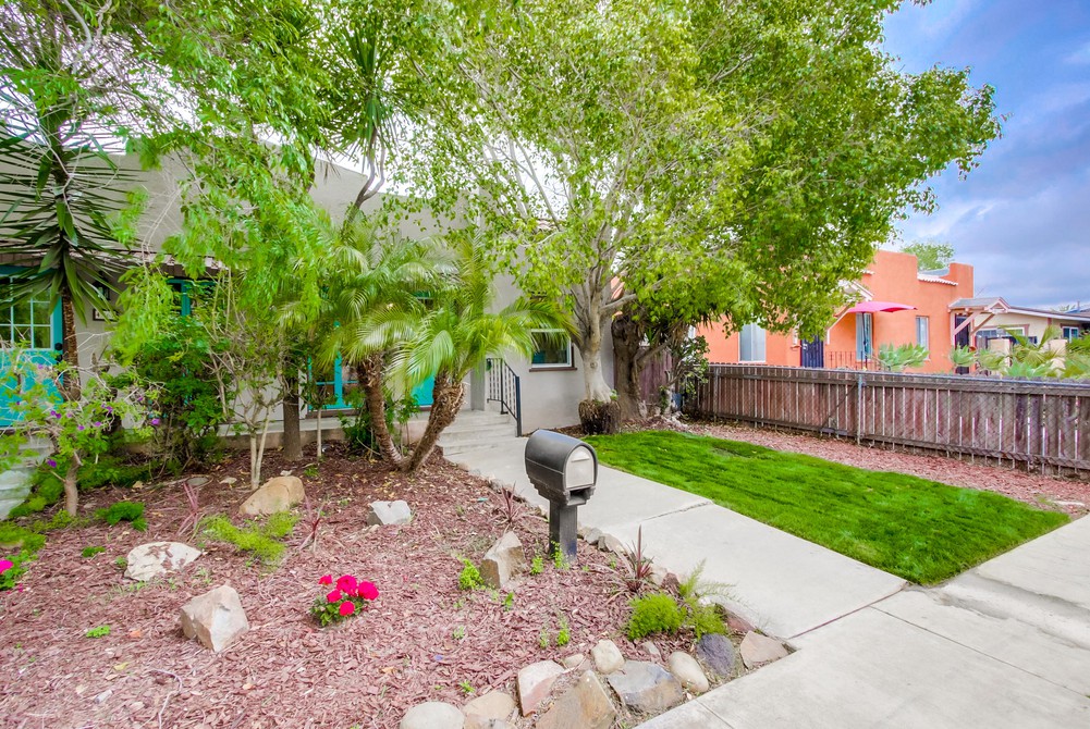 Virtual tour photo 4 of 61 for 4865 35th St #67