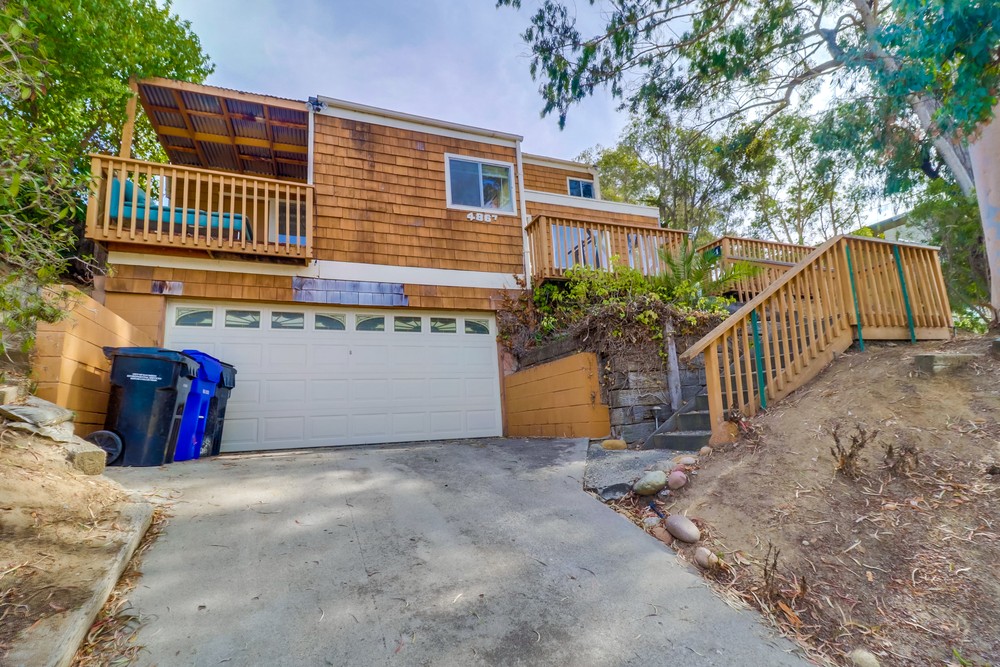 Virtual tour photo 5 of 42 for 4867 Academy St