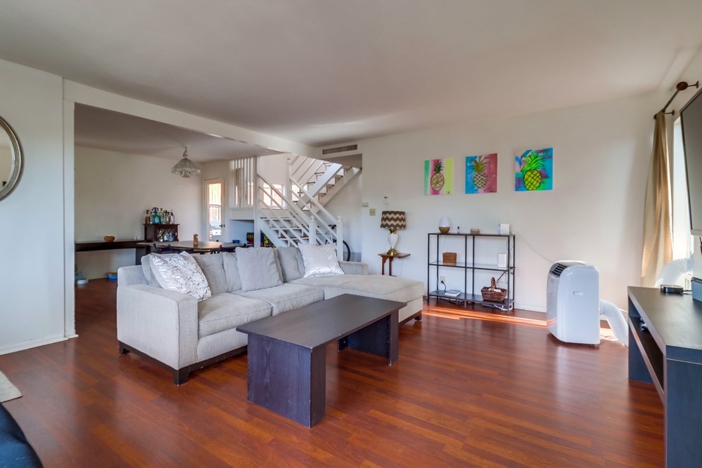 Virtual tour photo 12 of 42 for 4867 Academy St