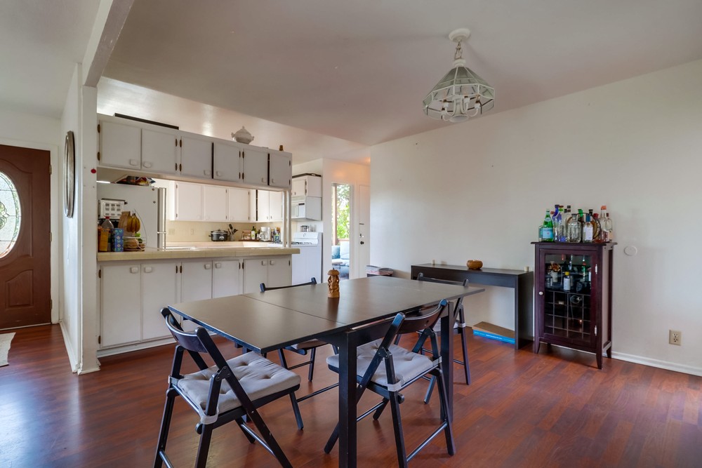 Virtual tour photo 14 of 42 for 4867 Academy St