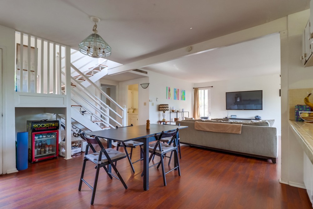 Virtual tour photo 17 of 42 for 4867 Academy St