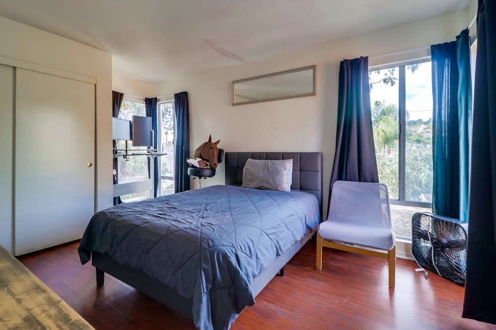 Virtual tour photo 24 of 42 for 4867 Academy St