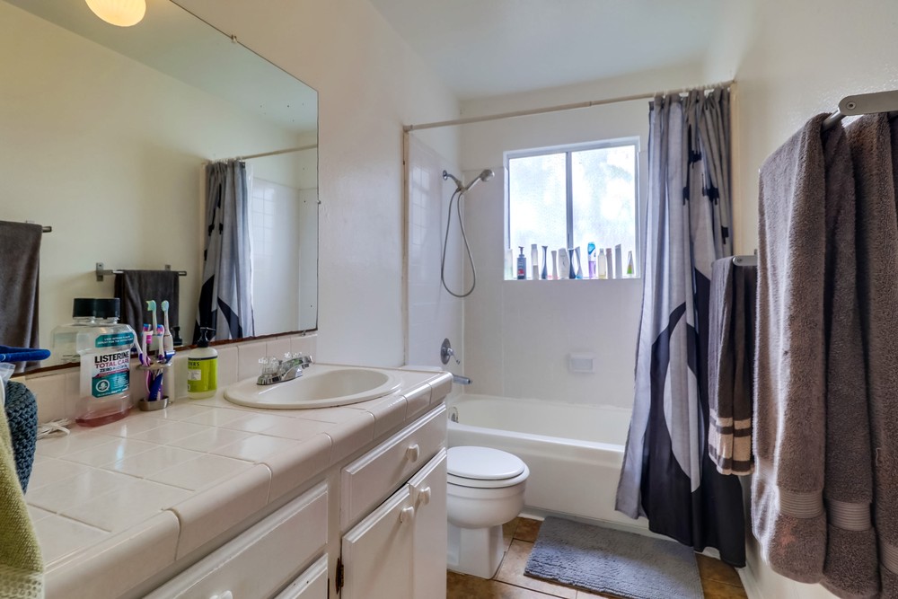 Virtual tour photo 30 of 42 for 4867 Academy St