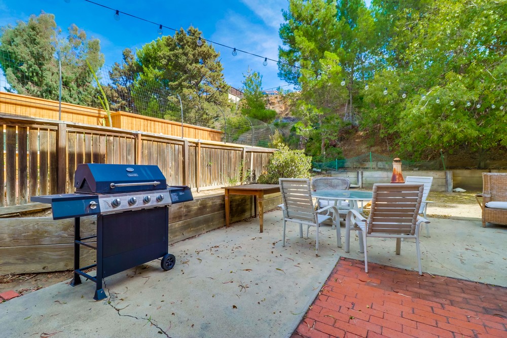 Virtual tour photo 38 of 42 for 4867 Academy St