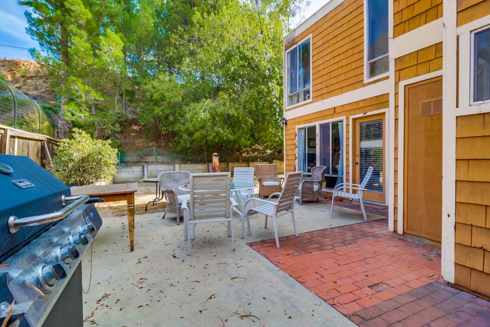 Virtual tour photo 39 of 42 for 4867 Academy St