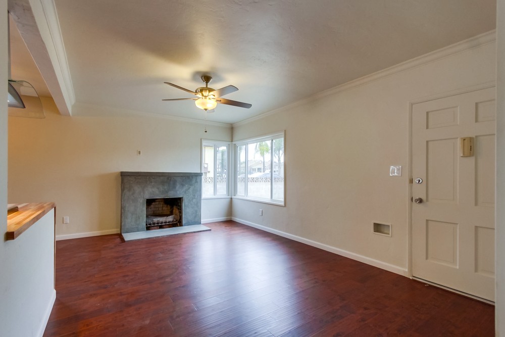Virtual tour photo 10 of 39 for 4867 Lyon St
