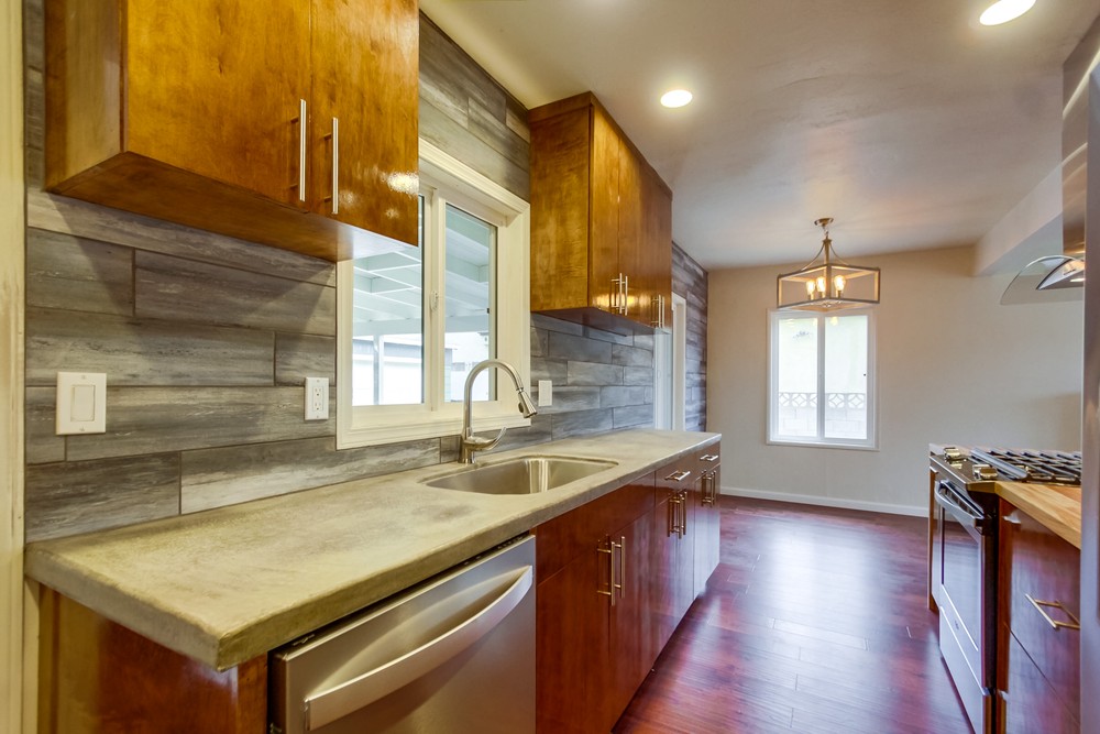 Virtual tour photo 20 of 39 for 4867 Lyon St