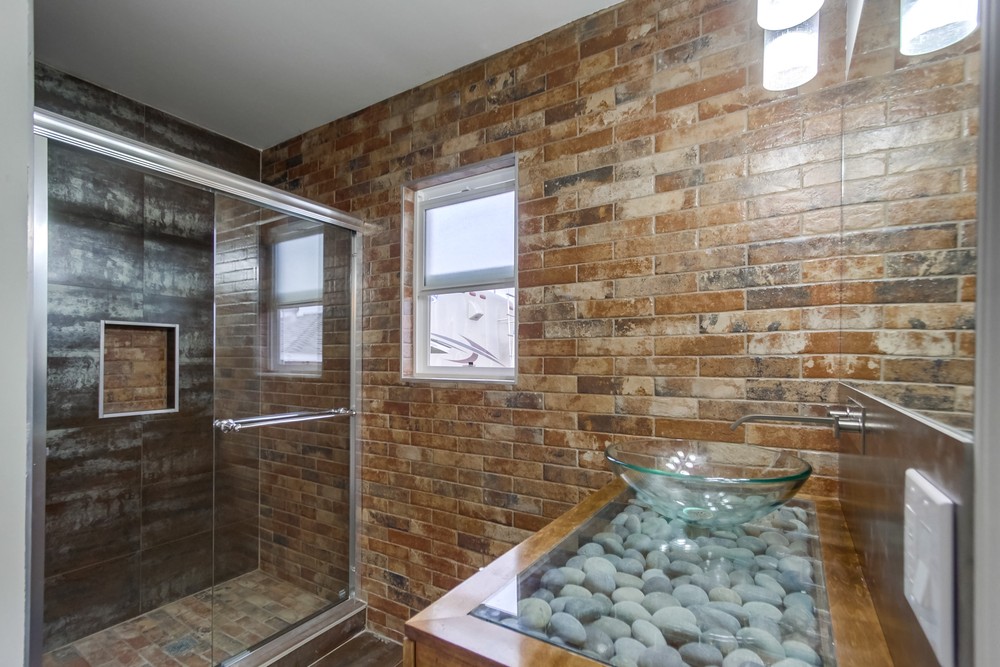 Virtual tour photo 26 of 39 for 4867 Lyon St