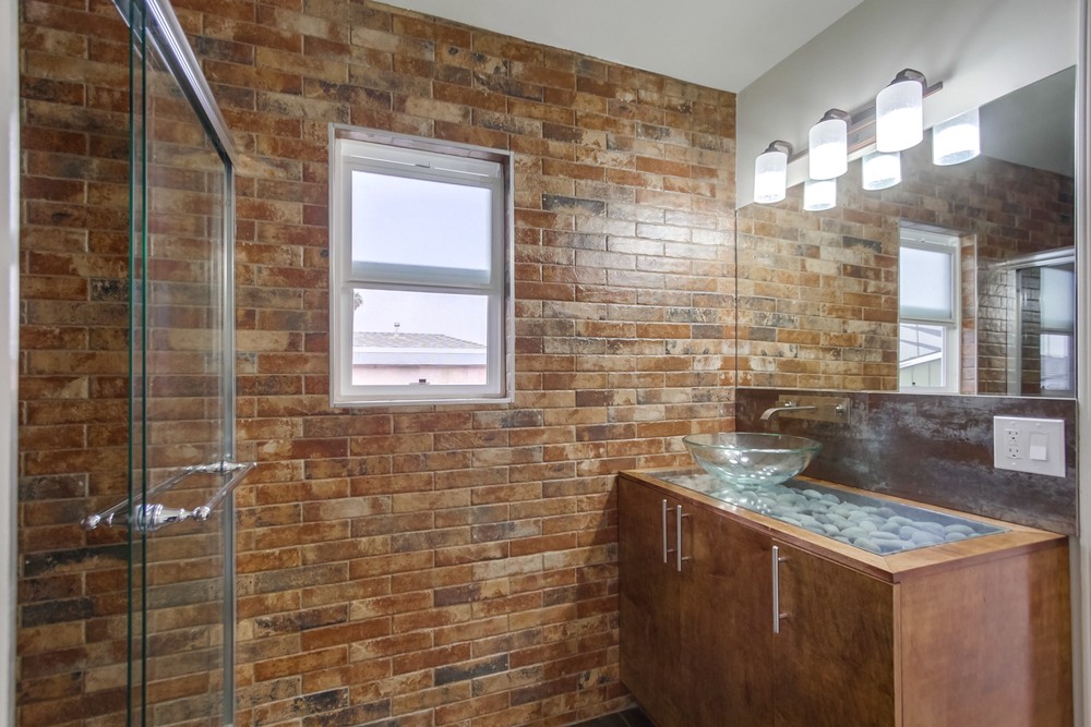 Virtual tour photo 27 of 39 for 4867 Lyon St
