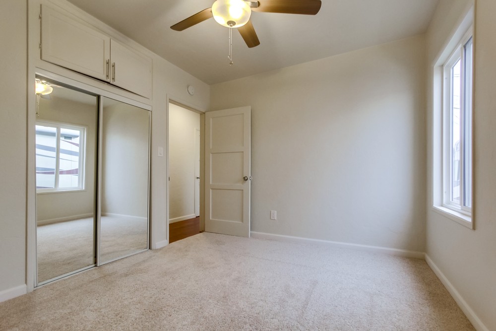 Virtual tour photo 31 of 39 for 4867 Lyon St