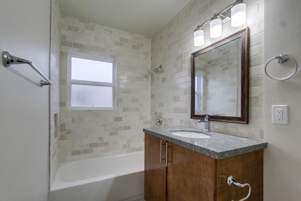 Virtual tour photo 32 of 39 for 4867 Lyon St