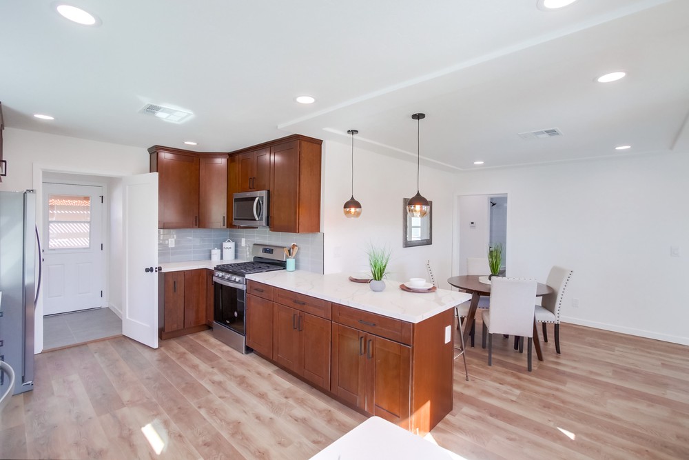 Virtual tour photo 13 of 45 for 4868 Monroe Ave