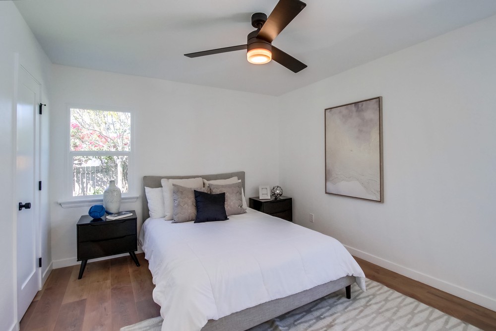 Virtual tour photo 20 of 45 for 4868 Monroe Ave