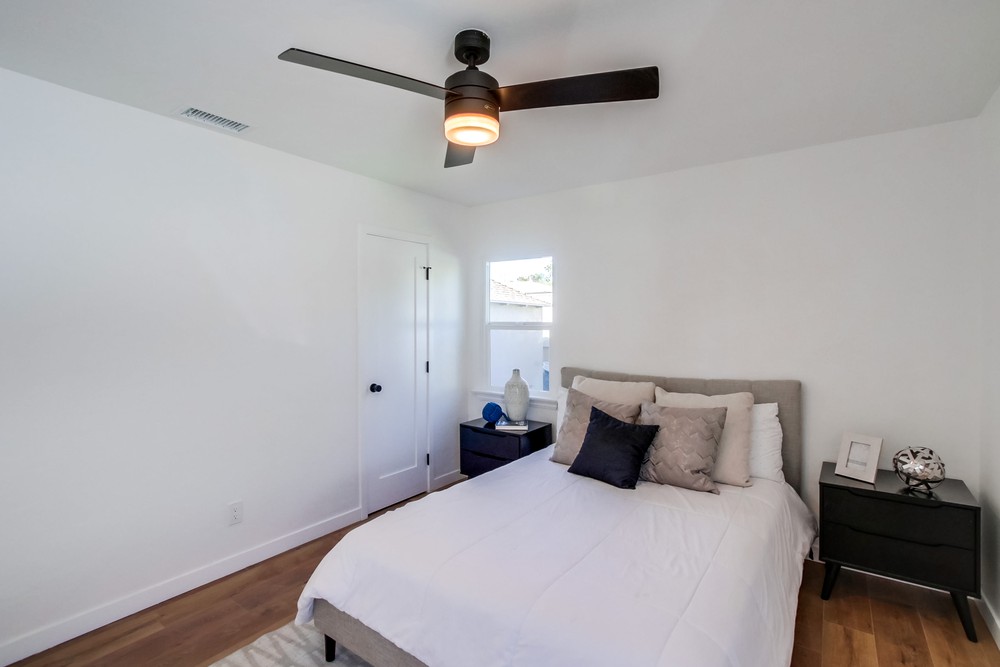 Virtual tour photo 22 of 45 for 4868 Monroe Ave