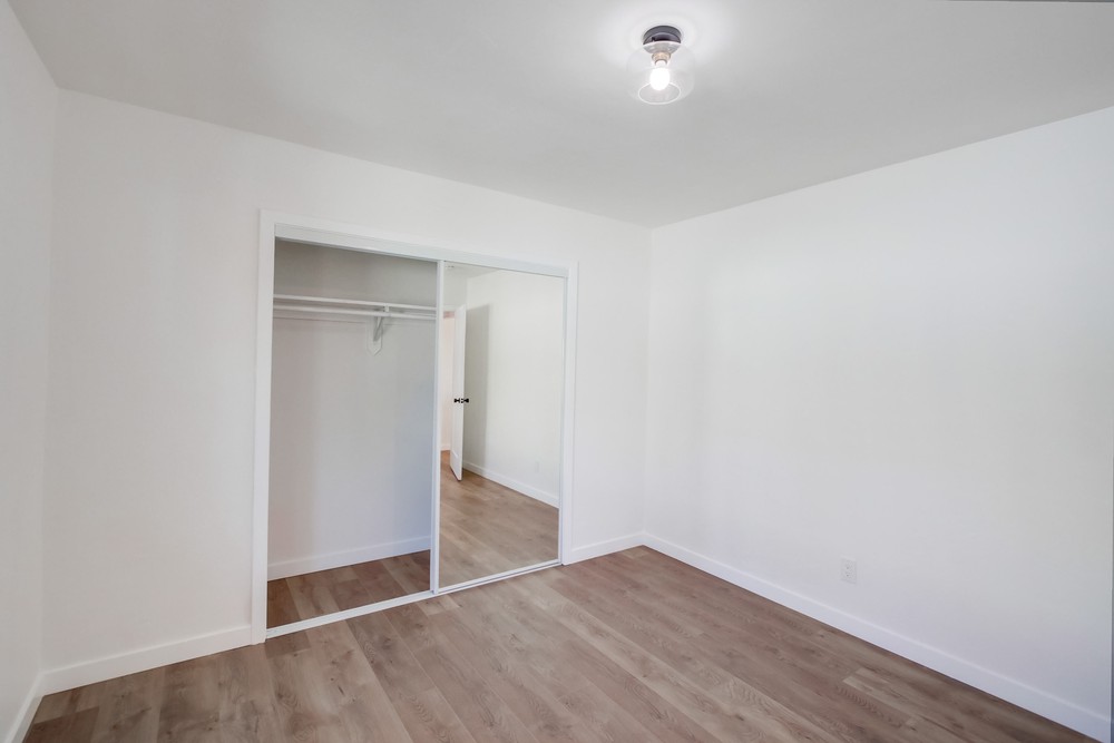 Virtual tour photo 29 of 45 for 4868 Monroe Ave