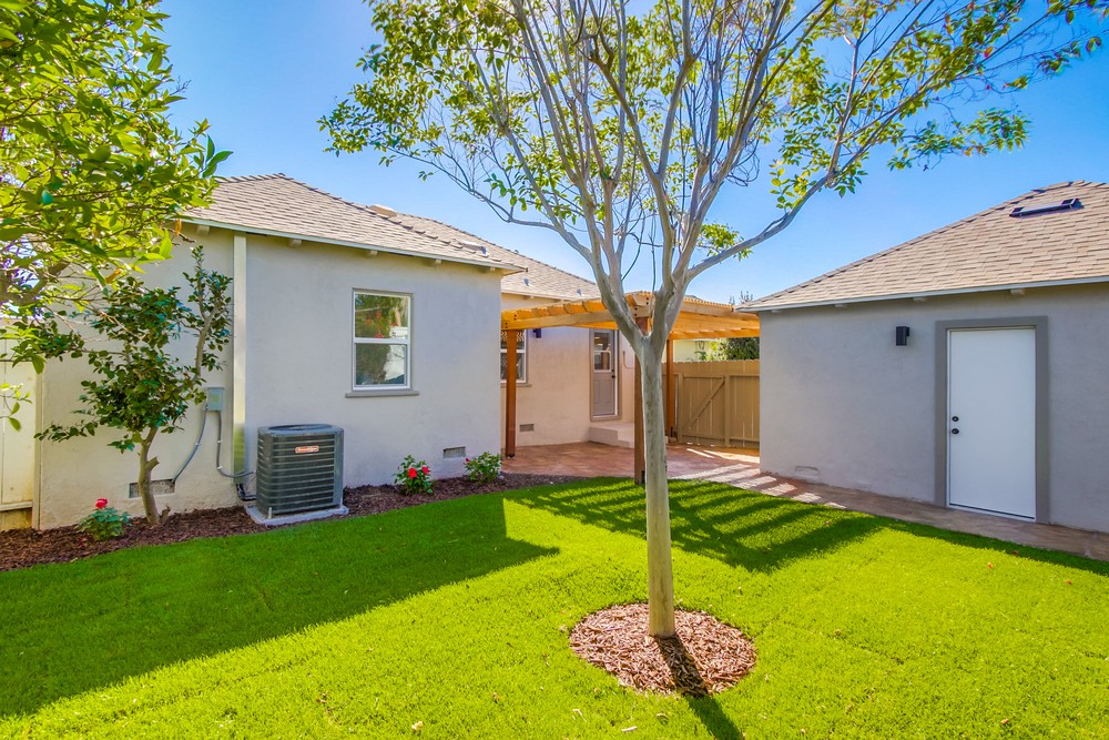 Virtual tour photo 42 of 45 for 4868 Monroe Ave