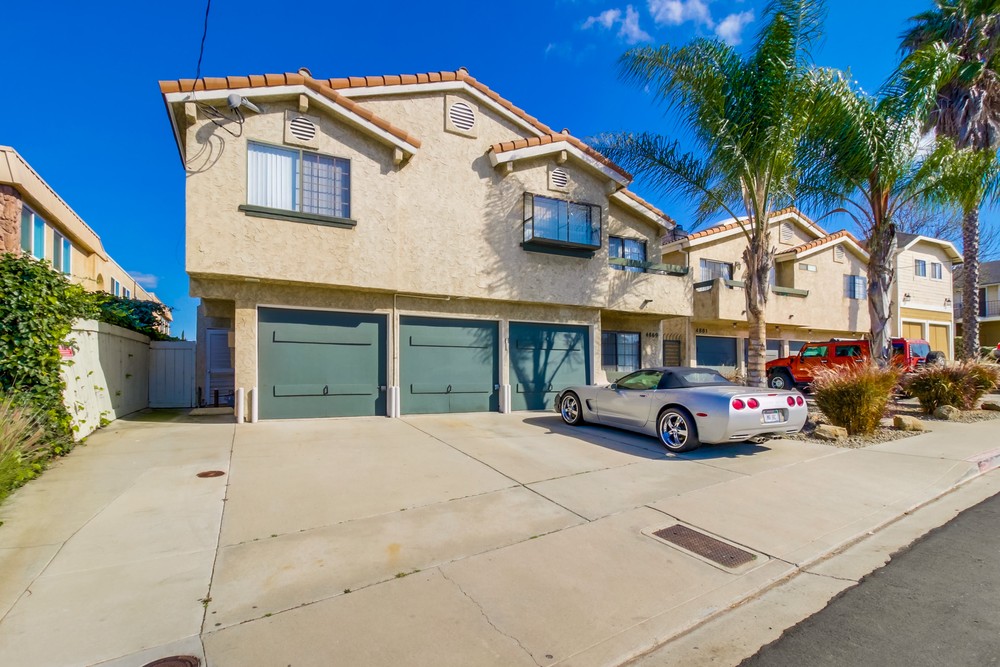 Virtual tour photo 4 of 36 for 4869 70th St #3