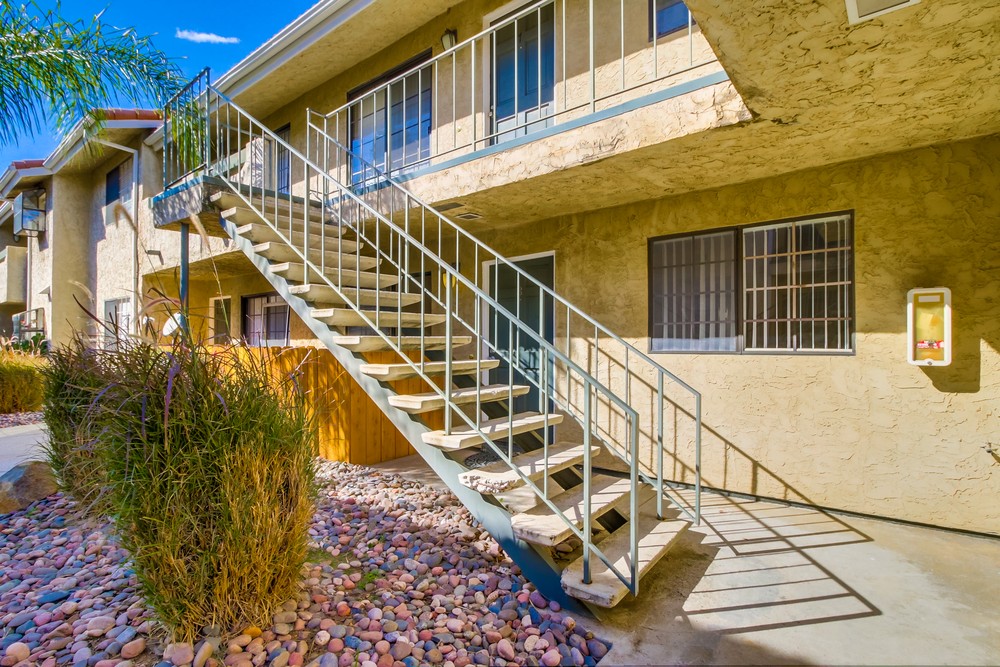Virtual tour photo 6 of 36 for 4869 70th St #3
