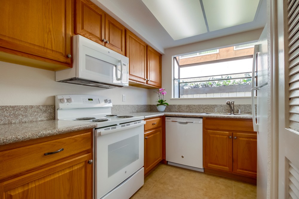 Virtual tour photo 18 of 36 for 4869 70th St #3