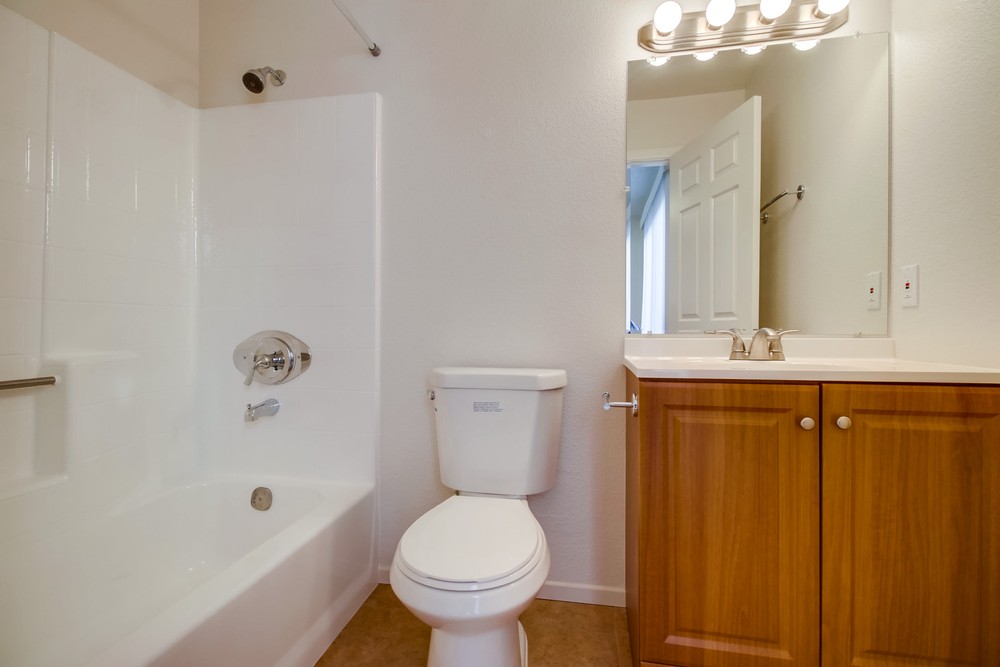 Virtual tour photo 27 of 36 for 4869 70th St #3