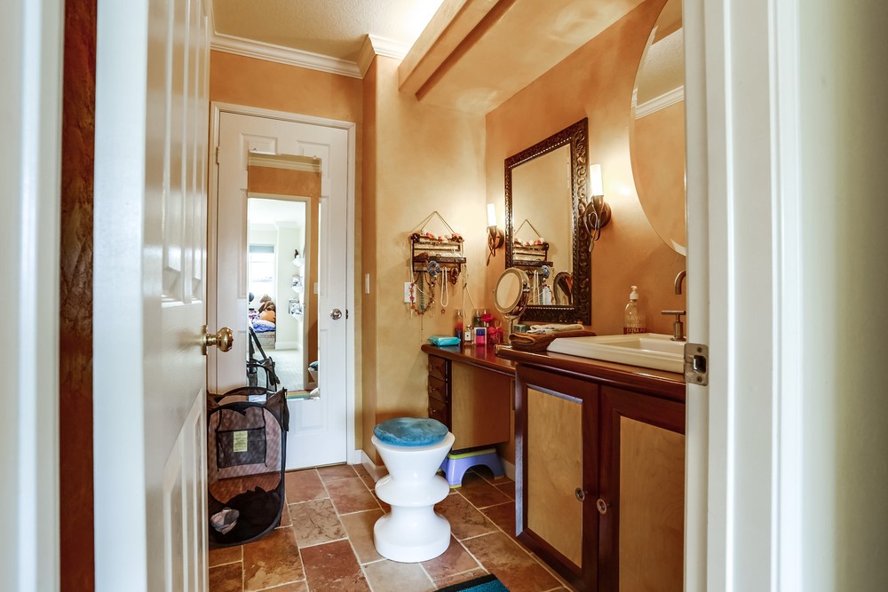 Virtual tour photo 30 of 39 for 4870 Riding Ridge Rd