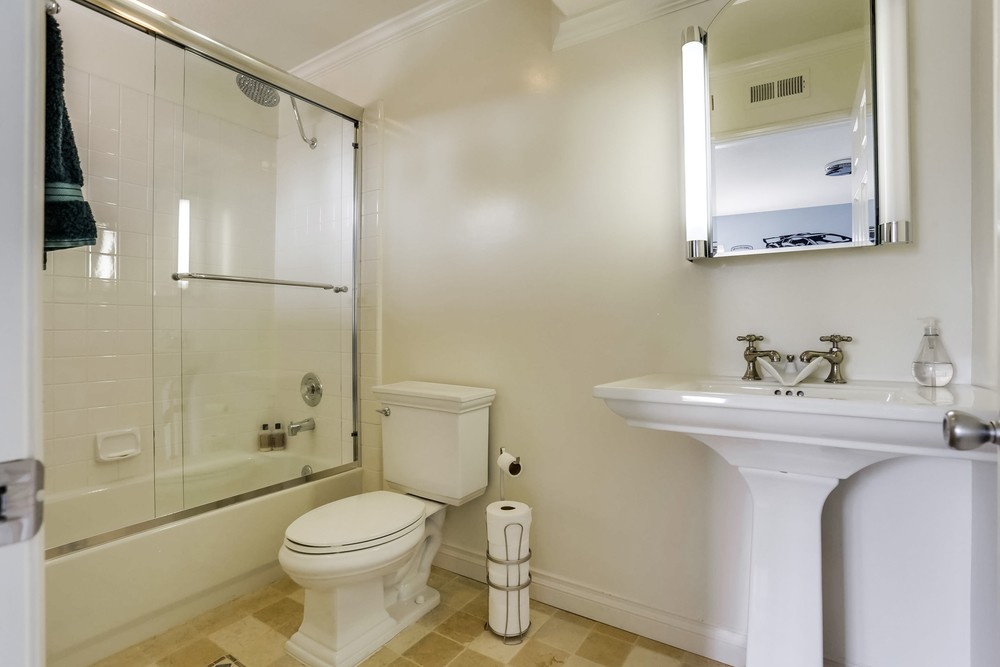 Virtual tour photo 34 of 39 for 4870 Riding Ridge Rd