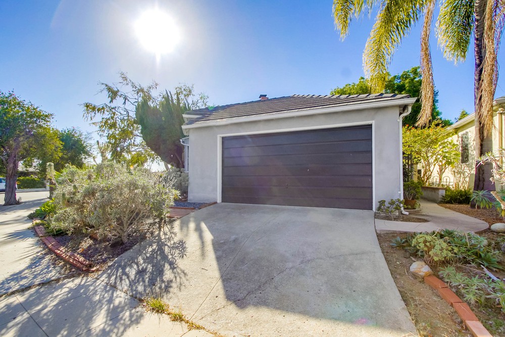 Virtual tour photo 6 of 42 for 4871 Hart Dr