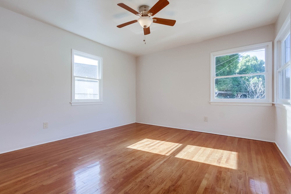 Virtual tour photo 27 of 42 for 4871 Hart Dr