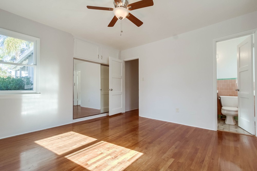 Virtual tour photo 29 of 42 for 4871 Hart Dr