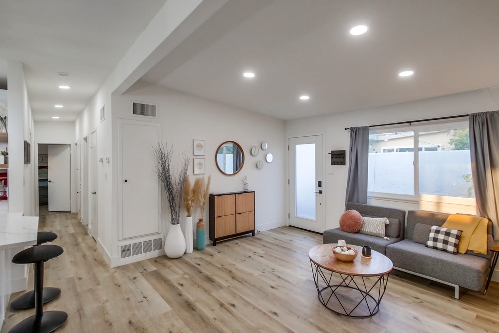 Virtual tour photo 27 of 81 for 4875 Barstow St