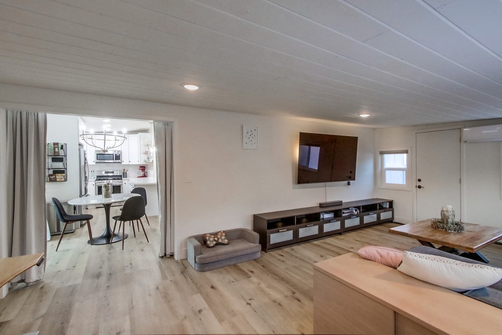 Virtual tour photo 39 of 81 for 4875 Barstow St