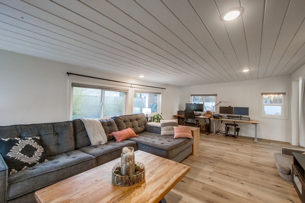 Virtual tour photo 42 of 81 for 4875 Barstow St