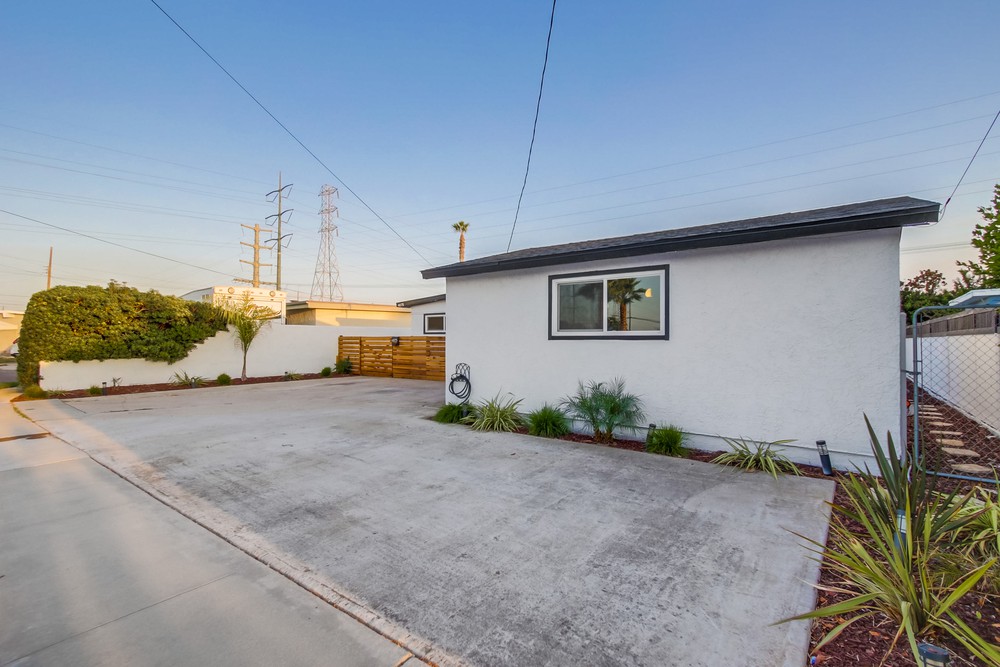 Virtual tour photo 59 of 81 for 4875 Barstow St
