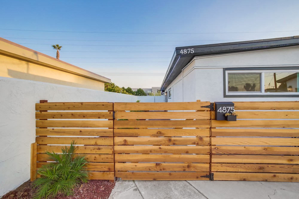 Virtual tour photo 61 of 81 for 4875 Barstow St