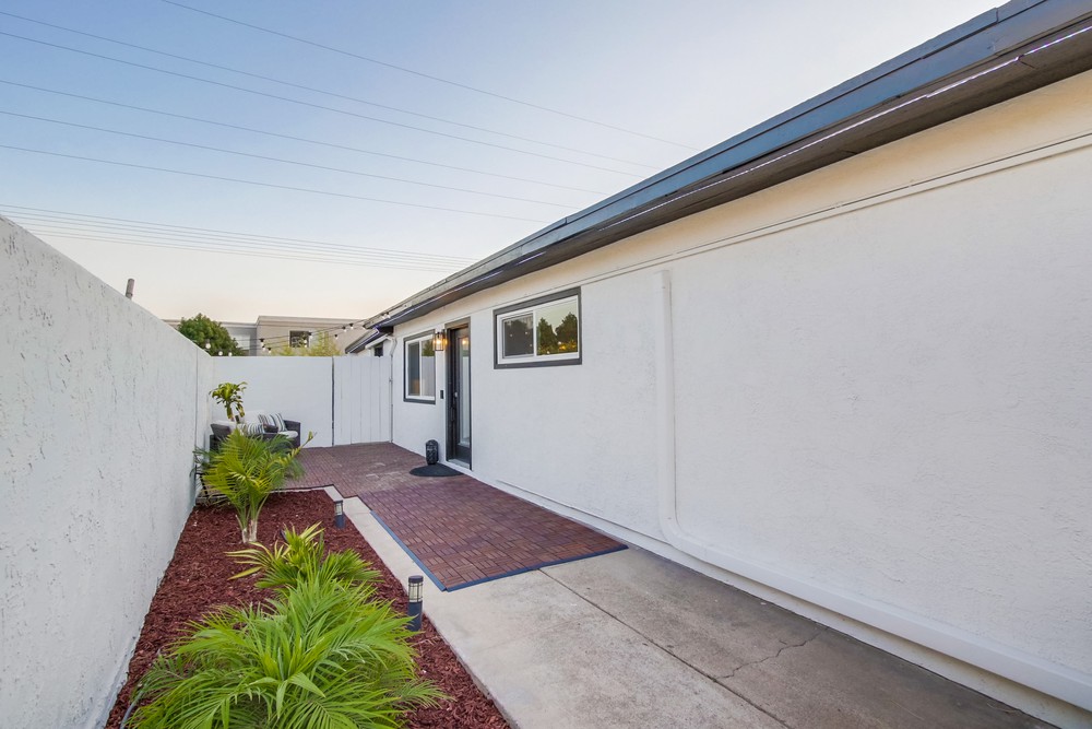 Virtual tour photo 62 of 81 for 4875 Barstow St