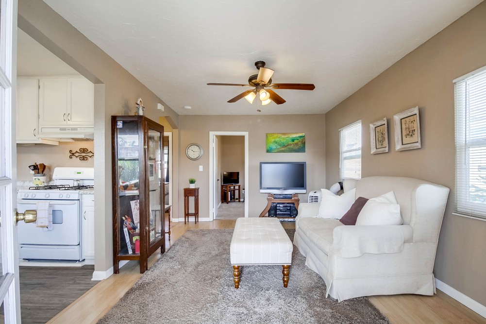Virtual tour photo 12 of 36 for 4876 Mansfield St