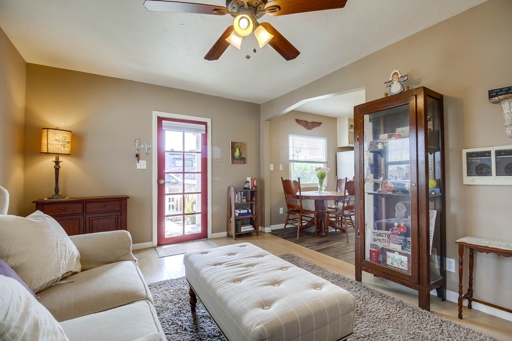 Virtual tour photo 16 of 36 for 4876 Mansfield St
