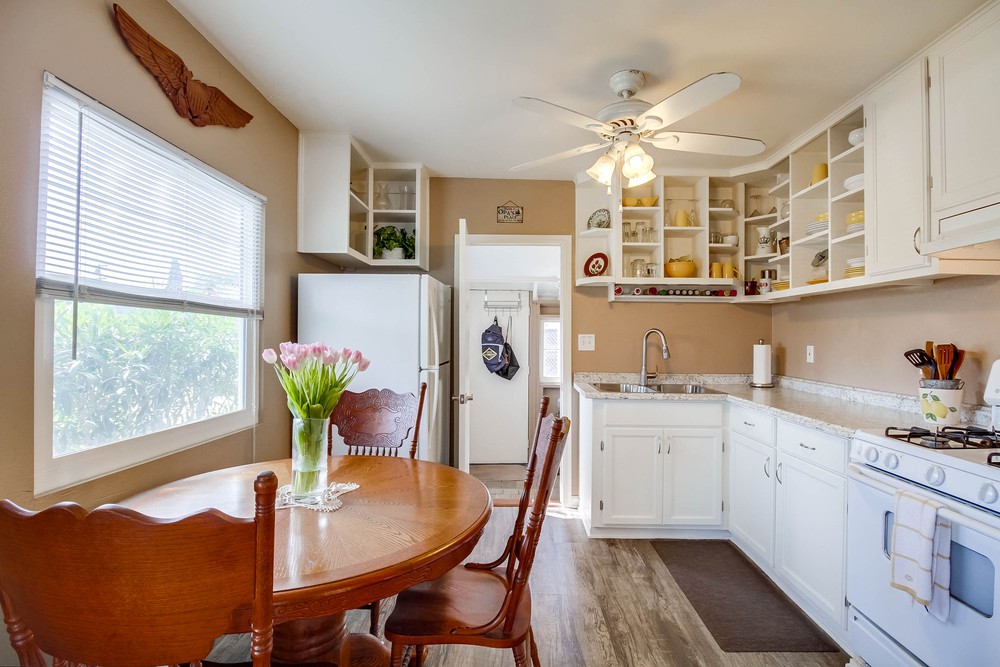 Virtual tour photo 18 of 36 for 4876 Mansfield St