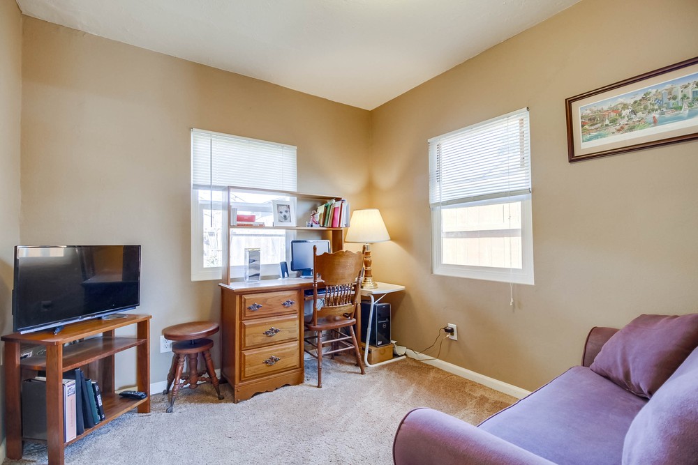 Virtual tour photo 23 of 36 for 4876 Mansfield St