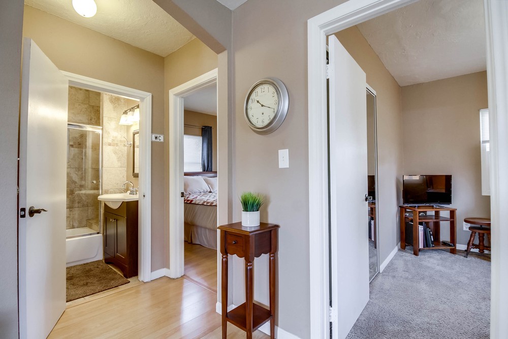 Virtual tour photo 25 of 36 for 4876 Mansfield St