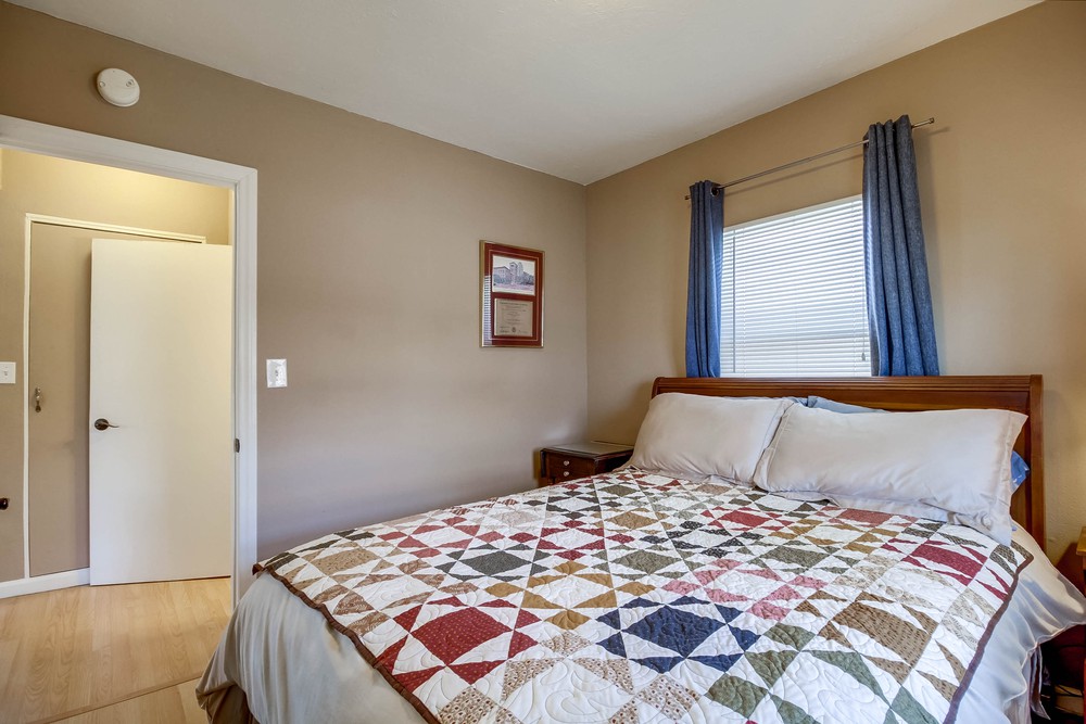 Virtual tour photo 28 of 36 for 4876 Mansfield St