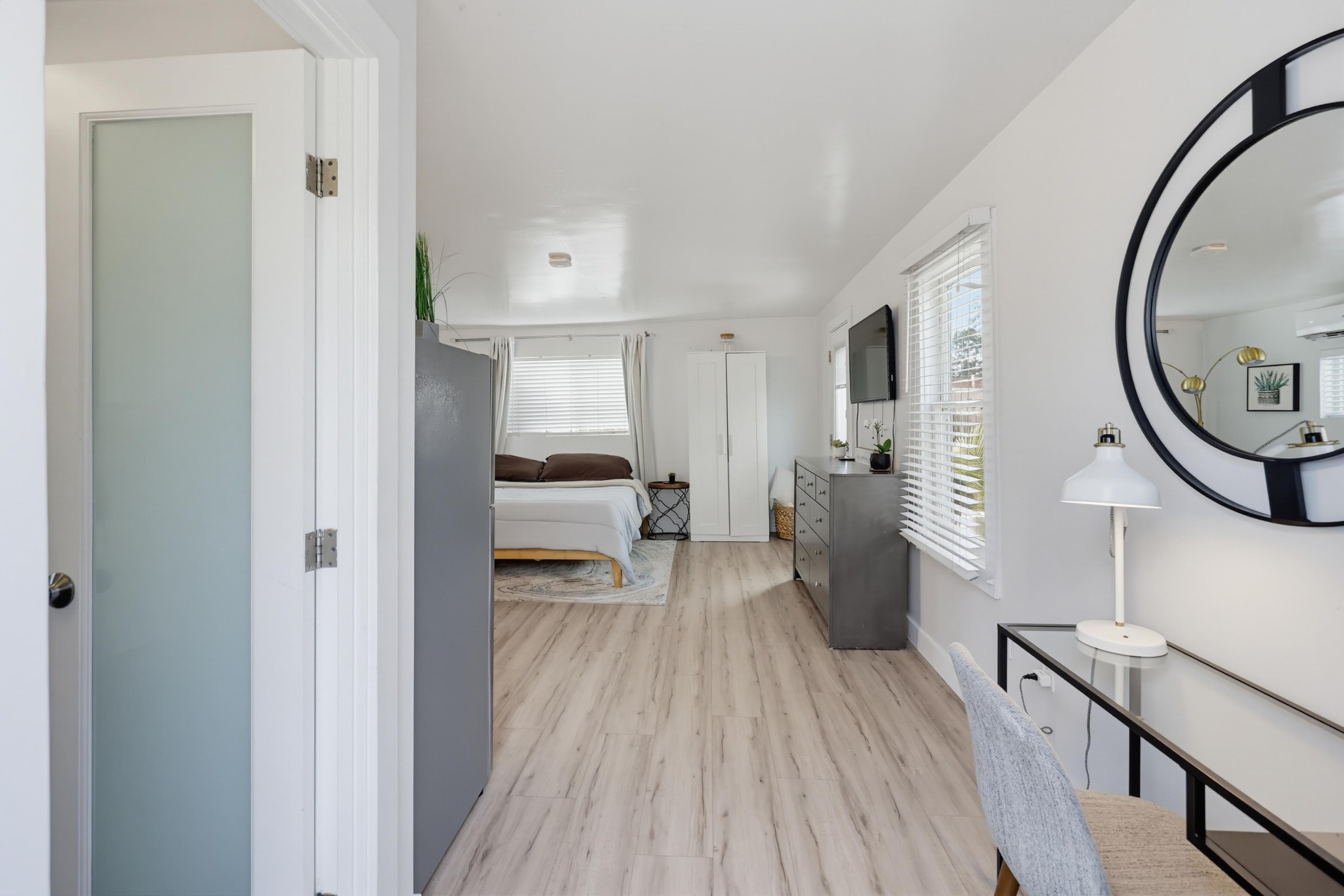 Virtual tour photo 8 of 64 for 4879 Long Branch Ave
