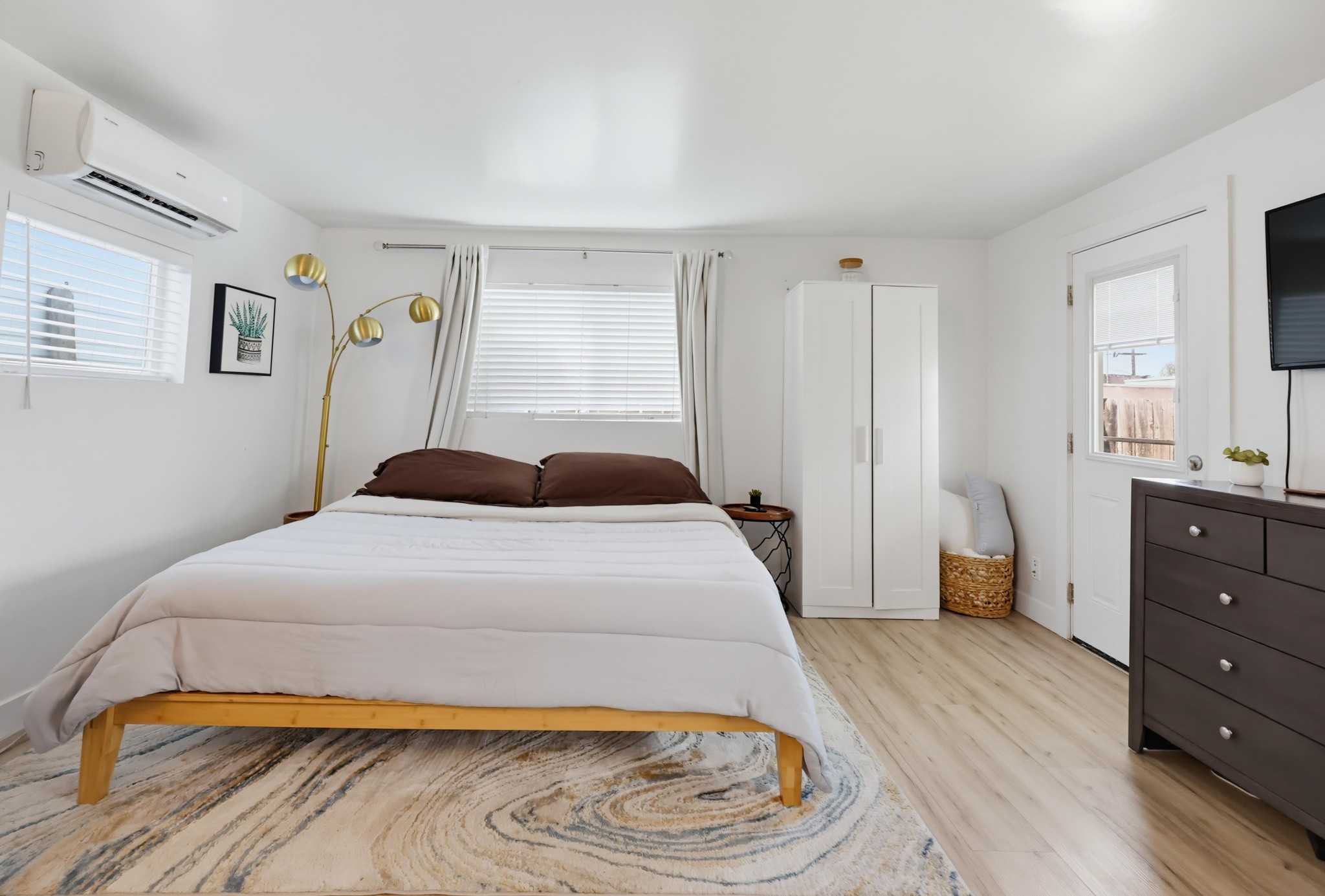 Virtual tour photo 15 of 64 for 4879 Long Branch Ave