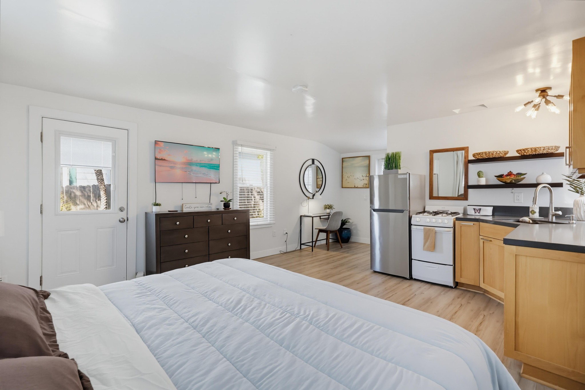 Virtual tour photo 17 of 64 for 4879 Long Branch Ave