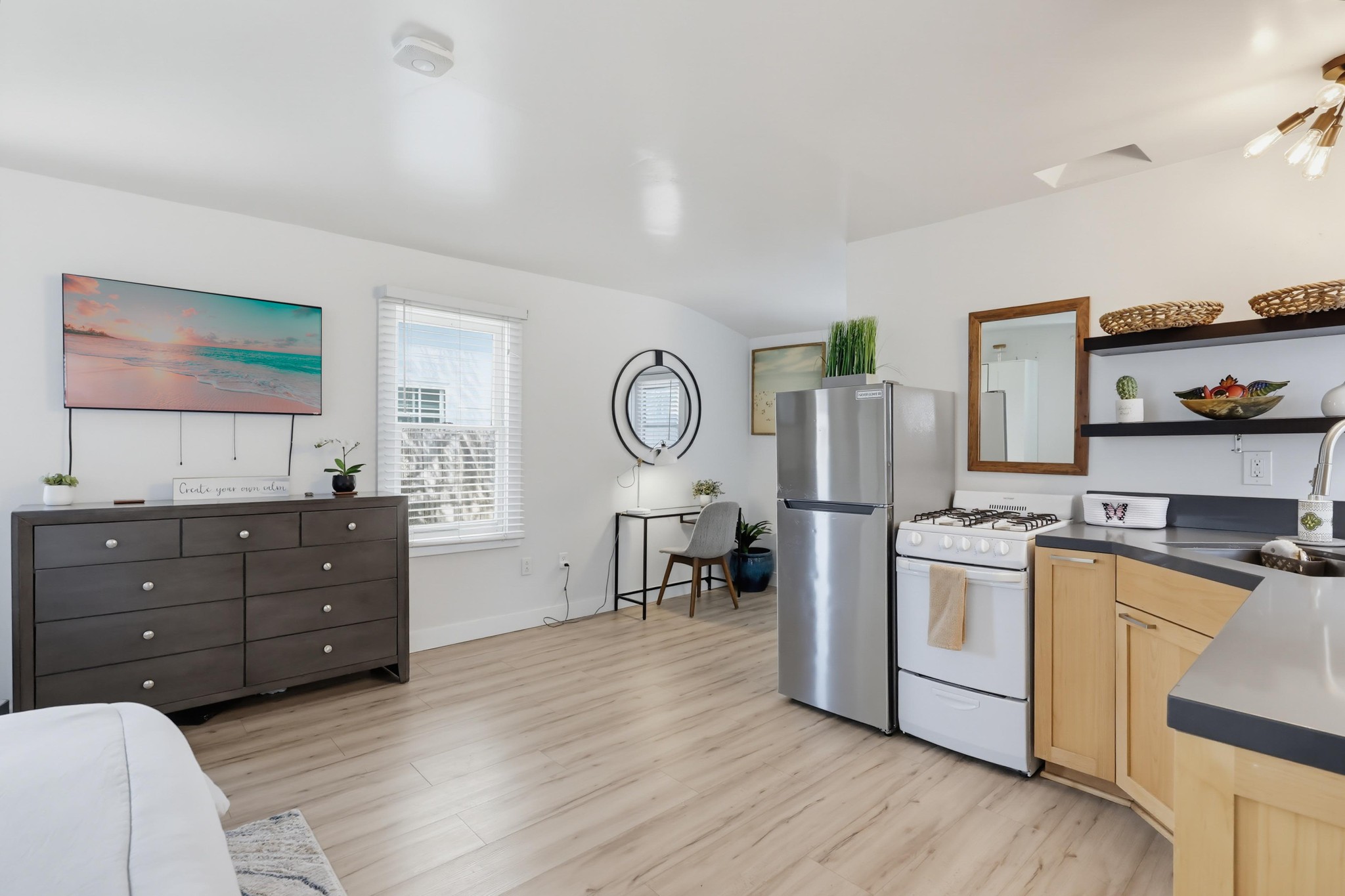 Virtual tour photo 18 of 64 for 4879 Long Branch Ave