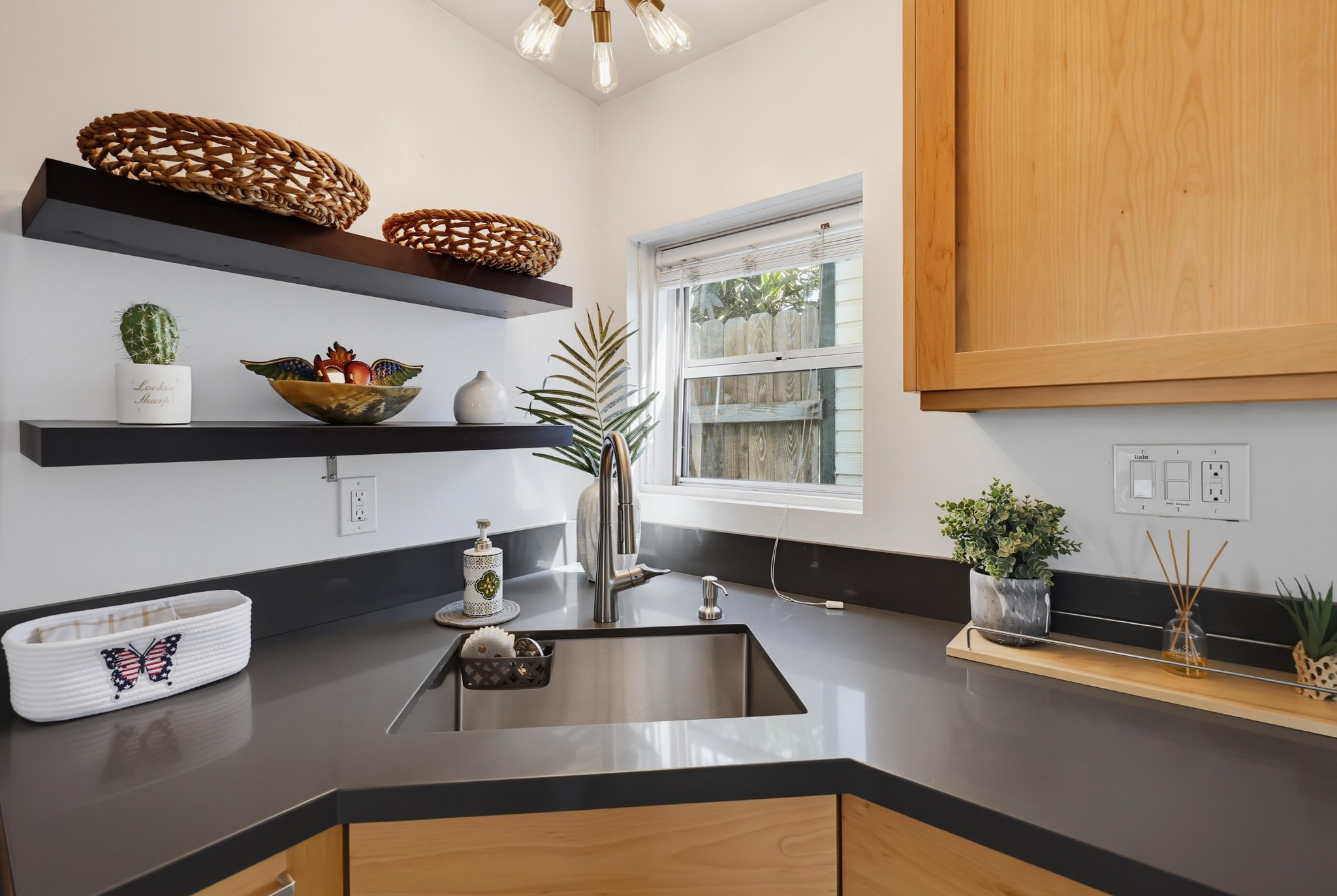 Virtual tour photo 24 of 64 for 4879 Long Branch Ave