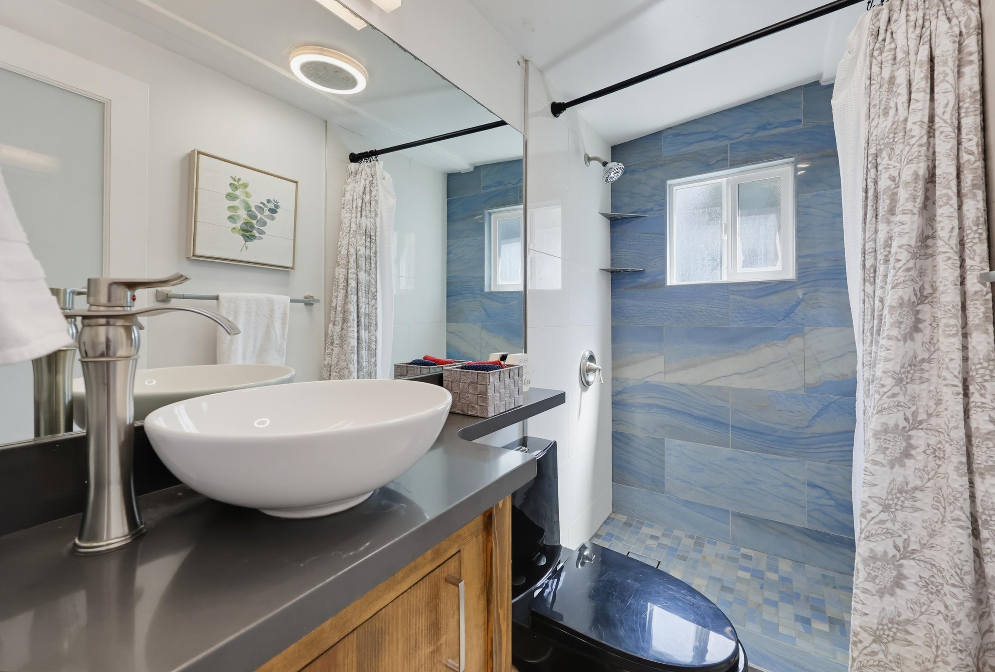 Virtual tour photo 31 of 64 for 4879 Long Branch Ave