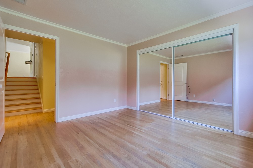 Virtual tour photo 13 of 31 for 4880 Kane Street