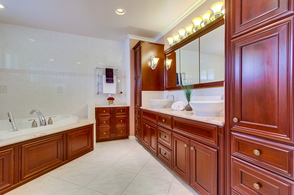 Virtual tour photo 18 of 31 for 4880 Kane Street